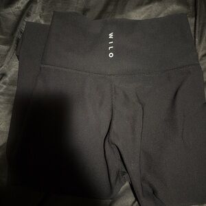 WILO Seamless Ripple Leggings – Black, Size S